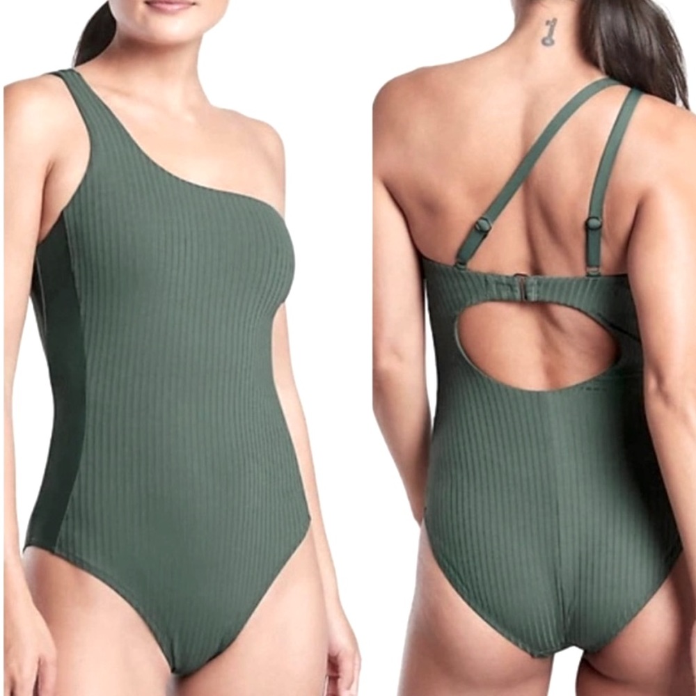 Athleta Women’s Rib Asym One Piece bathing suit. Size XXS